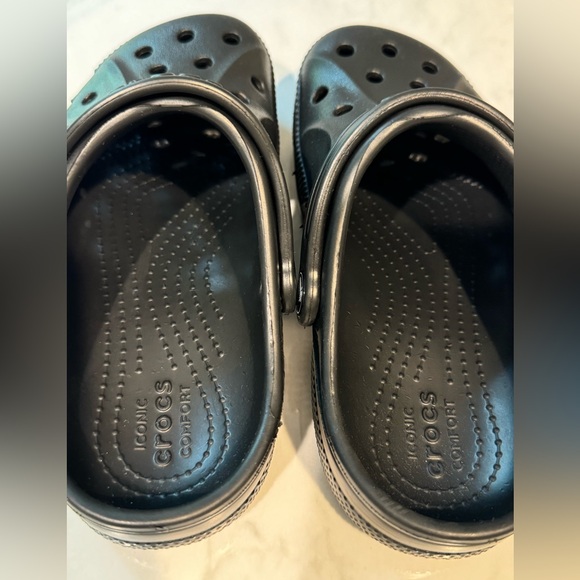 Kids black crocs, excellent condition, size 13 kids - Picture 5 of 5